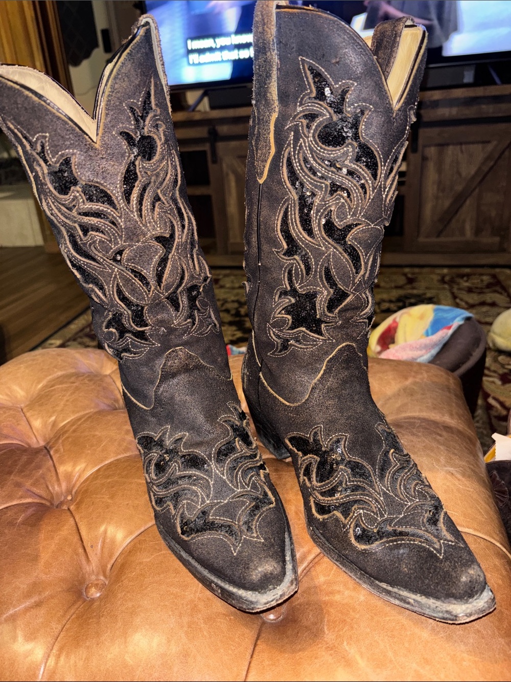 Corral Classic Black Embroidered Women's Heeled Cowboy Boots 9.5